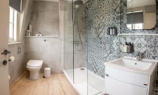 Dover Marina Hotel & Spa, Tapestry Collection by Hilton