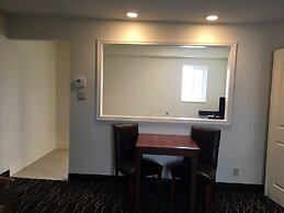 Ramada by Wyndham Elko Hotel at Stockmen's Casino