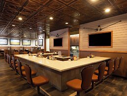 Ramada by Wyndham Elko Hotel at Stockmen's Casino