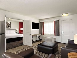 Ramada by Wyndham Elko Hotel at Stockmen's Casino