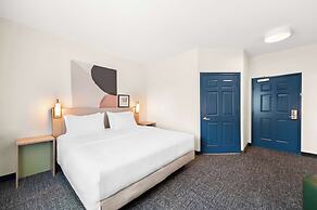 Spark by Hilton Longview