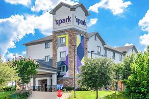 Spark by Hilton Longview