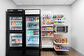 Spark by Hilton Longview