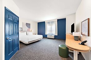 Spark by Hilton Longview