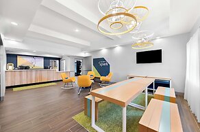 Spark by Hilton Longview