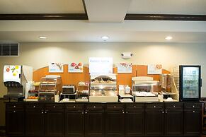 Holiday Inn Express Hotel & Suites Northwood by IHG