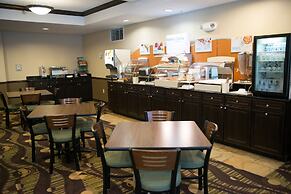 Holiday Inn Express Hotel & Suites Northwood by IHG