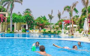 Paradise Inn Beach Resort - Maamoura
