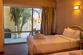 Paradise Inn Beach Resort - Maamoura