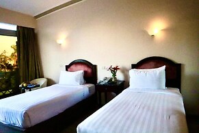 Paradise Inn Beach Resort - Maamoura