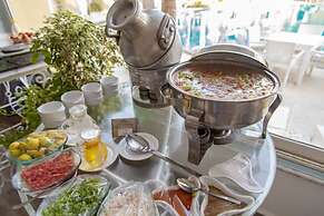 Paradise Inn Beach Resort - Maamoura