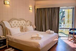 Paradise Inn Beach Resort - Maamoura