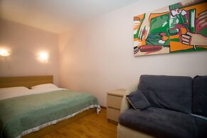 Kvart Apartments Belorusskaya