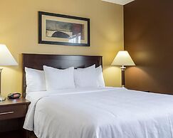 MainStay Suites Minot