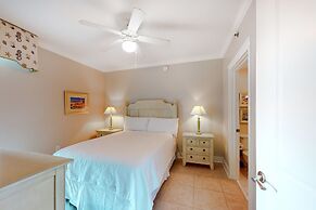 Waterscape Condominiums