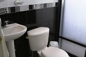 Chez Elena Guesthouse