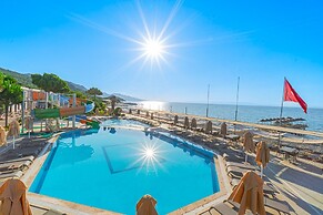 Assos Eden Gardens Hotel