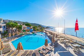Assos Eden Gardens Hotel