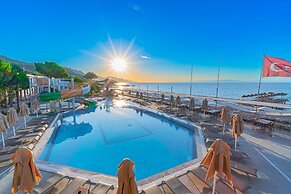 Assos Eden Gardens Hotel