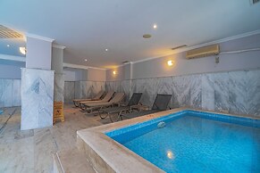 Assos Eden Gardens Hotel