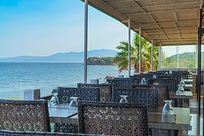 Assos Eden Gardens Hotel