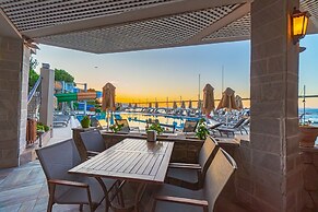Assos Eden Gardens Hotel