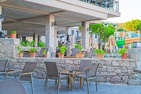 Assos Eden Gardens Hotel