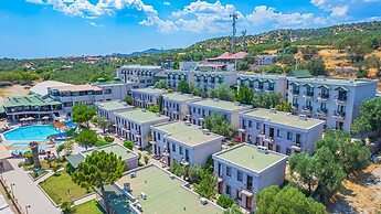 Assos Eden Gardens Hotel