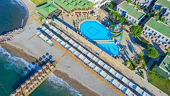 Assos Eden Gardens Hotel