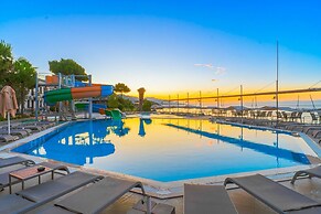 Assos Eden Gardens Hotel