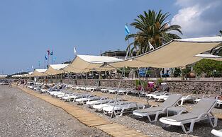 Assos Eden Gardens Hotel