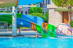 Assos Eden Gardens Hotel