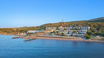 Assos Eden Gardens Hotel
