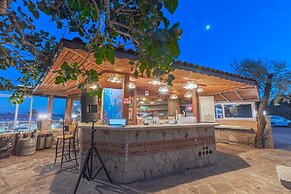 Assos Eden Beach Hotel