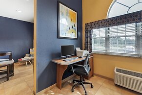 SureStay Plus Hotel by Best Western Keyser