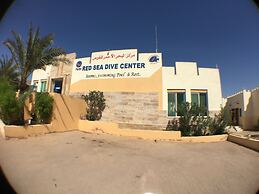 Red Sea Dive Center - Hotel & Dive Center