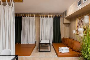 Tulip Residence & Spa Hotel