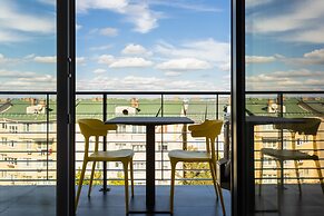 Tulip Residence & Spa Hotel