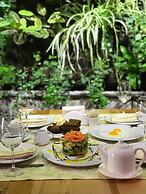 Tulip Residence & Spa Hotel