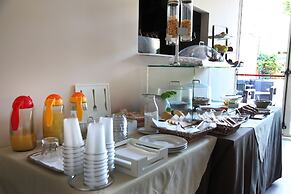 Hotel Sogni D'Oro Airport