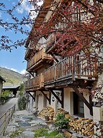 Maison Caramel