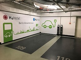 H4 Hotel Berlin Alexanderplatz