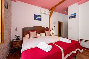 Heritage Hotel Tragos