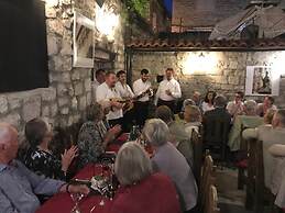 Heritage Hotel Tragos