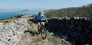 Heritage Hotel Tragos