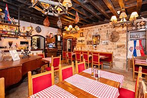 Heritage Hotel Tragos