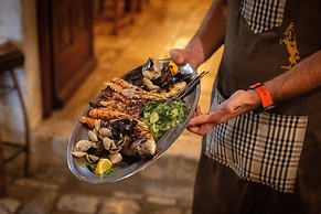 Heritage Hotel Tragos