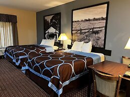 Super 8 by Wyndham Center