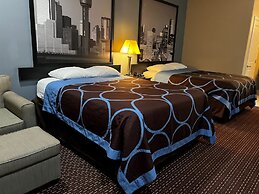 Super 8 by Wyndham Center