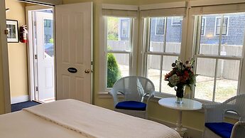 Admirals Landing - Adults Only